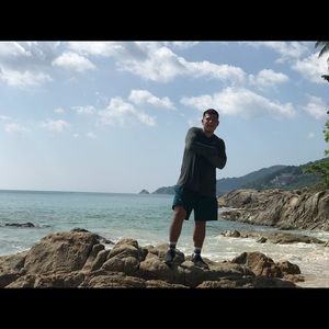 Meet your Posher, Cesar